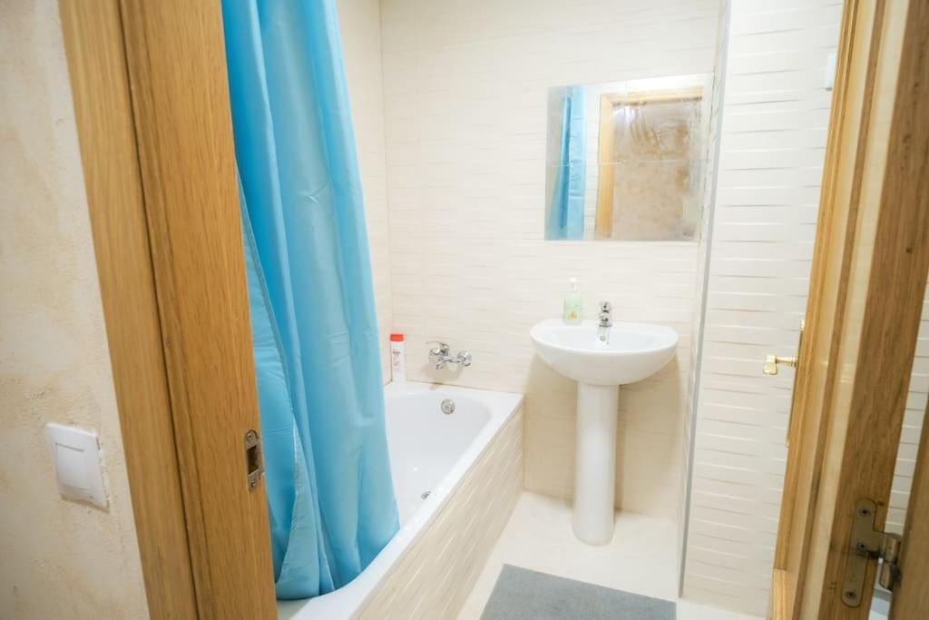 Apartmán Piso Acogedor En Madrid Centro Exteriér fotografie